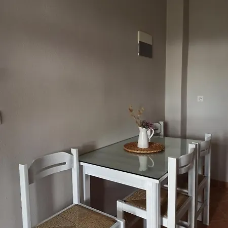 Apartment Demis *